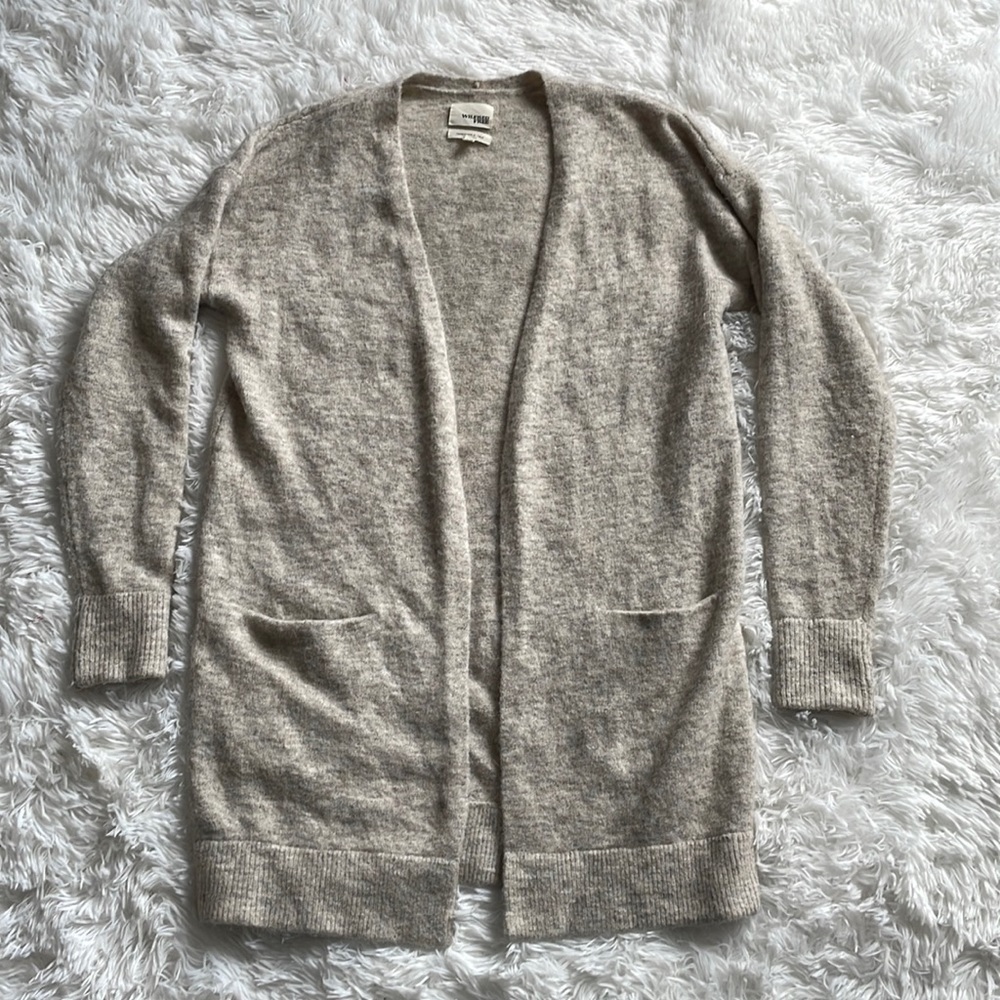 Aritzia Wilfred Free Aronson Alpaca Blend Beige Neutral Cardigan Small Soft Girl